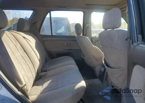 2000 Toyota 4Runner Sr5 from USA, damaged, VIN JT3HN86R3Y0298262